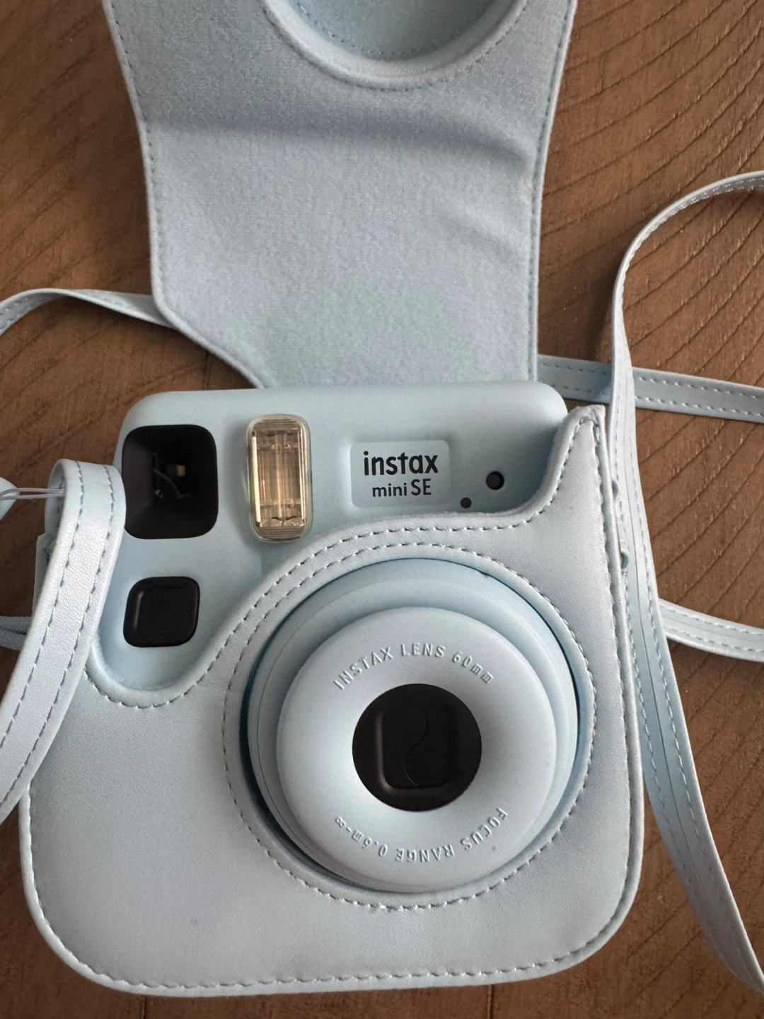 Fujifilm Instax Mini SE Instant Camera with Blue Case