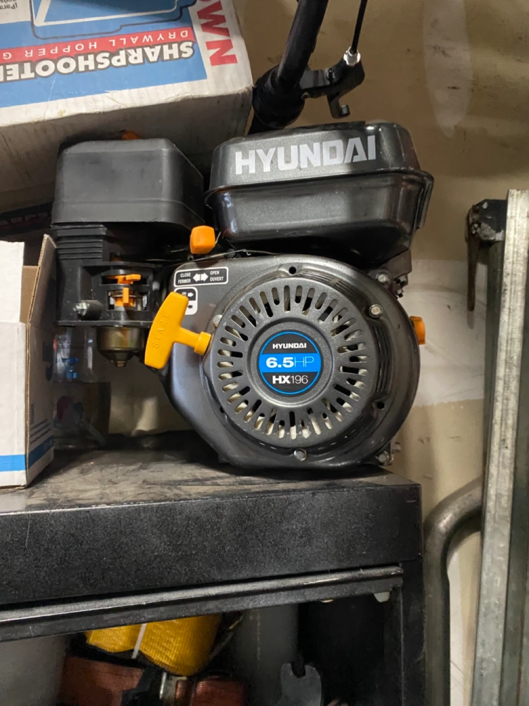 Hyundai 6.5 HP Gas Engine HX196