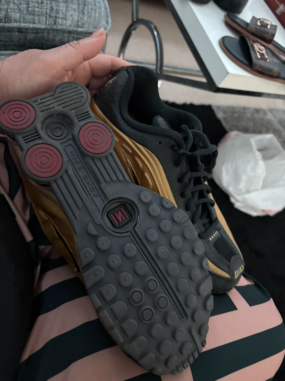 Nike Shox Nz Men's Shoes - photo 2
