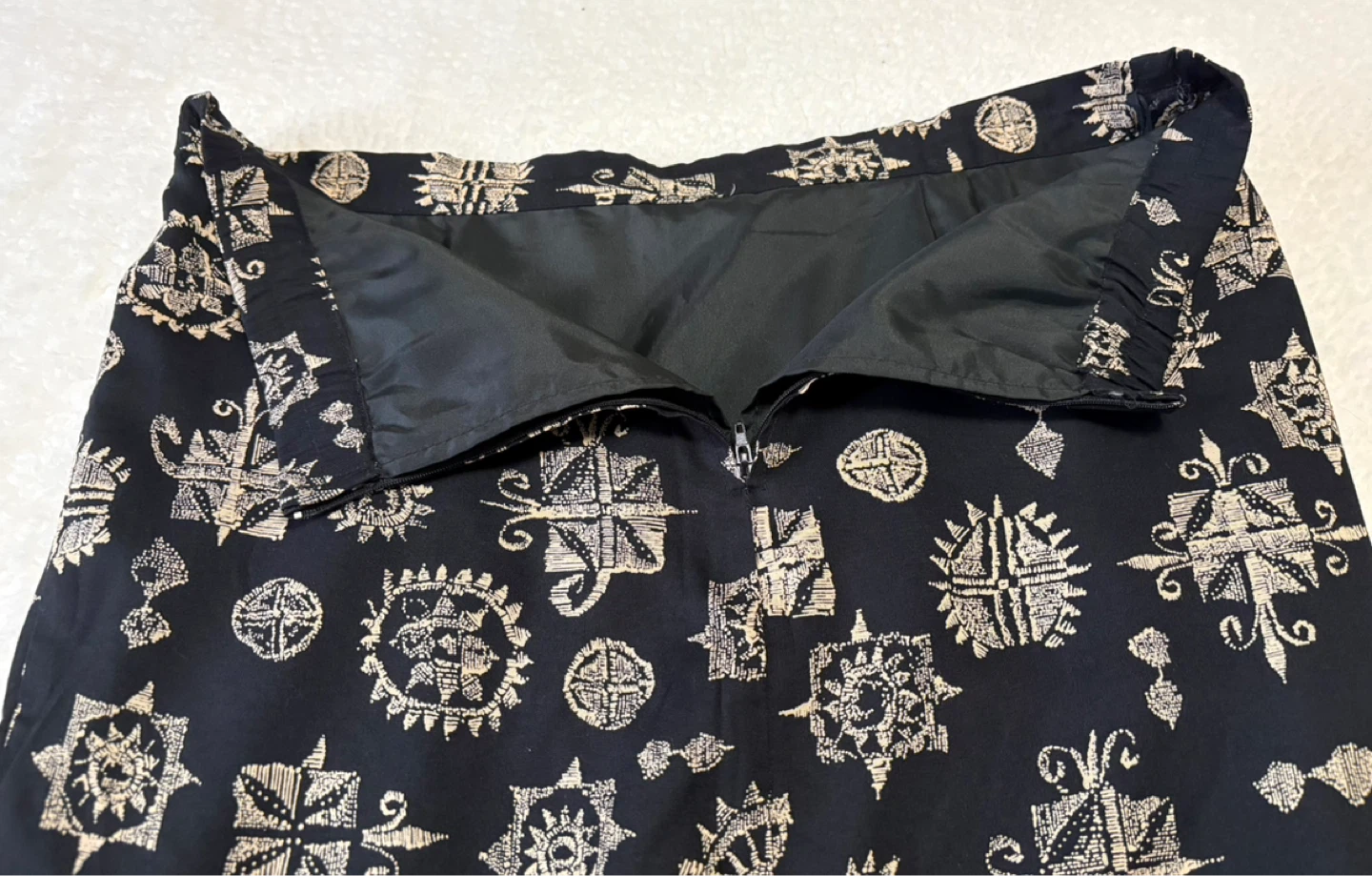 Nu Mode Black & Tan Patterned Skirt and Jacket Set - photo 5