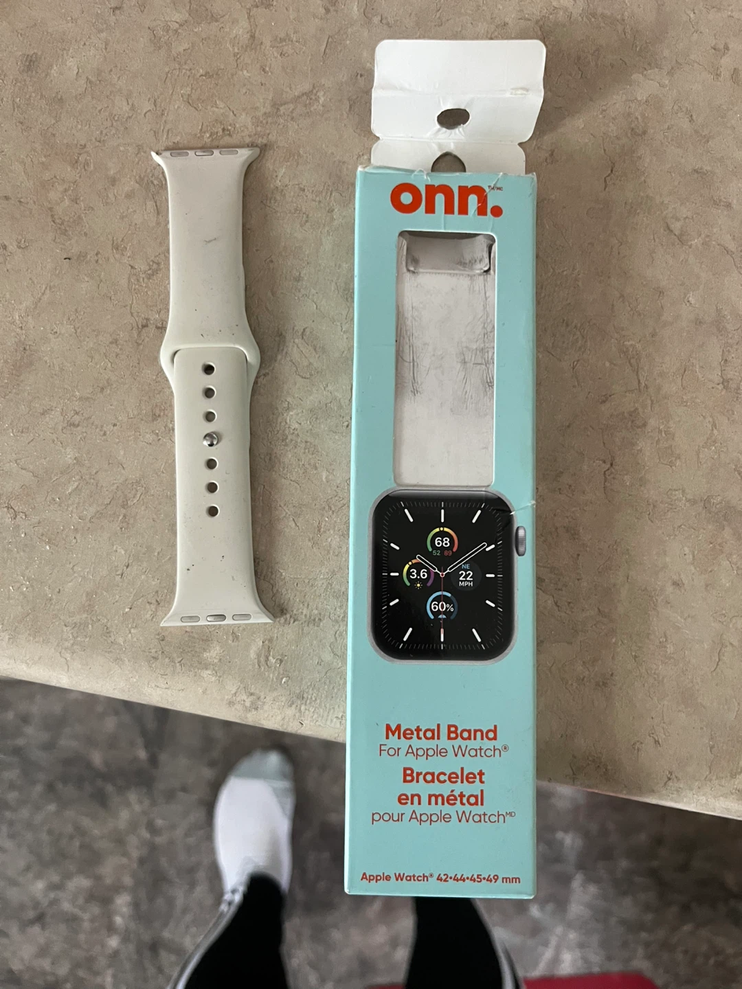 ONN Metal Band for Apple Watch (42-49mm) + White Sport Band - photo 2