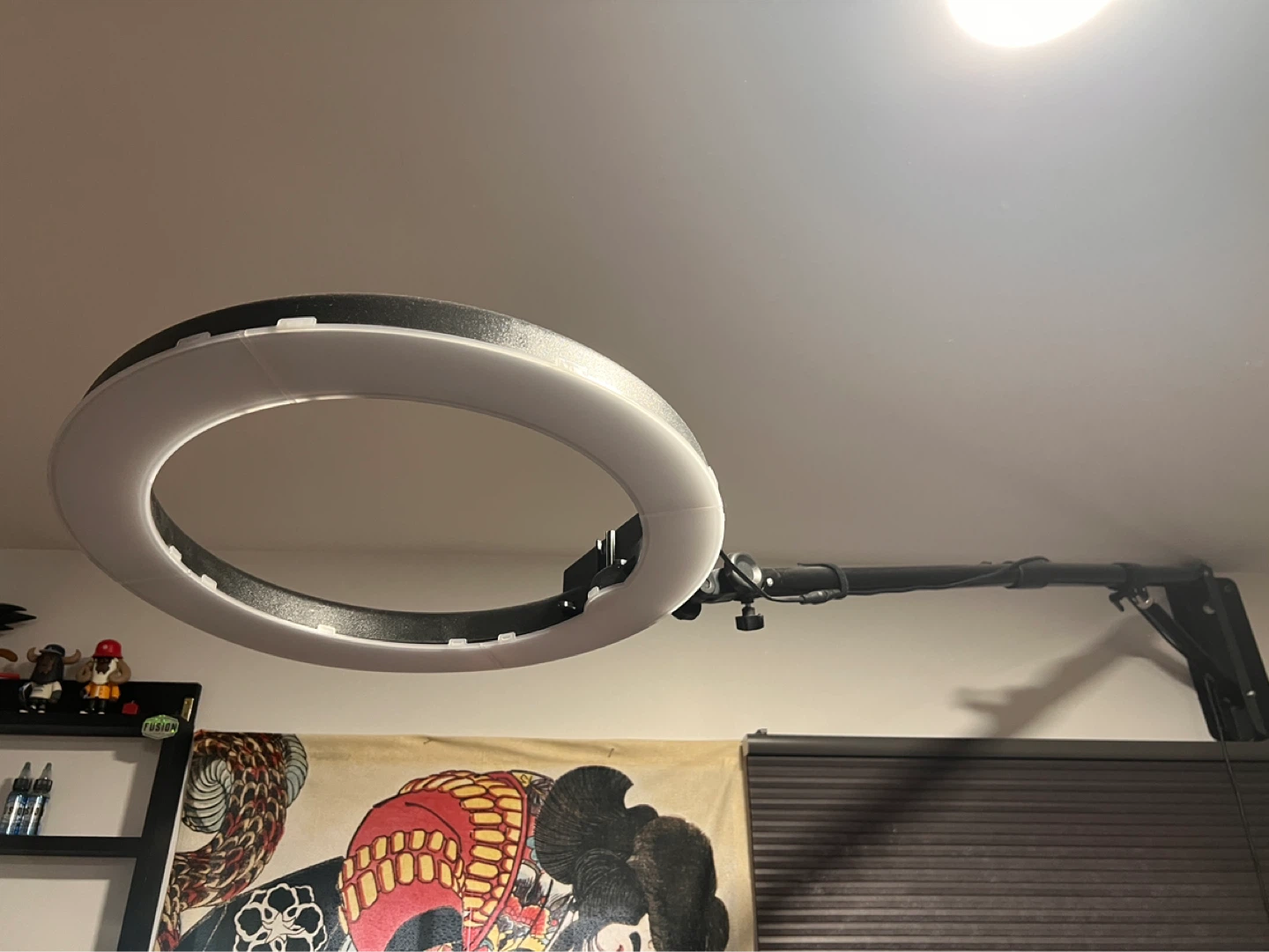 Tattoo Ring Light with Adjustable Arm - photo 2