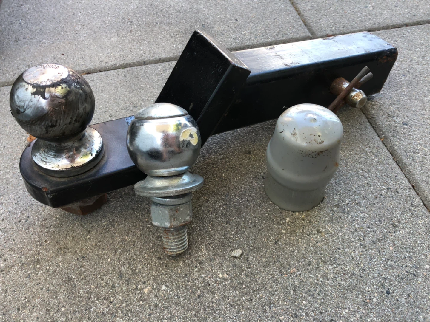 Reese Ball Mount with Dual Hitch Balls