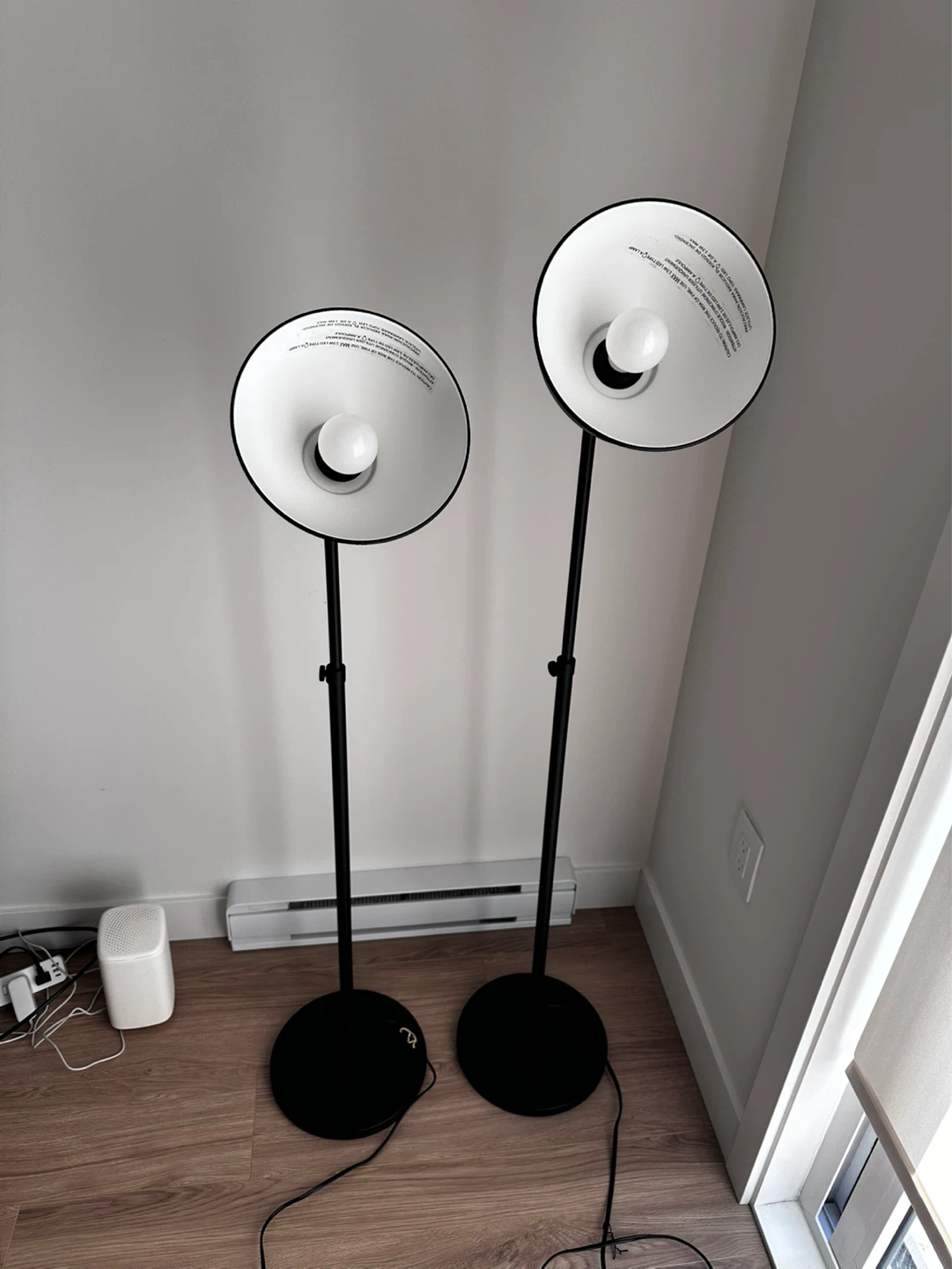 Pair of Black Floor Lamps( with bulbs) - photo 3