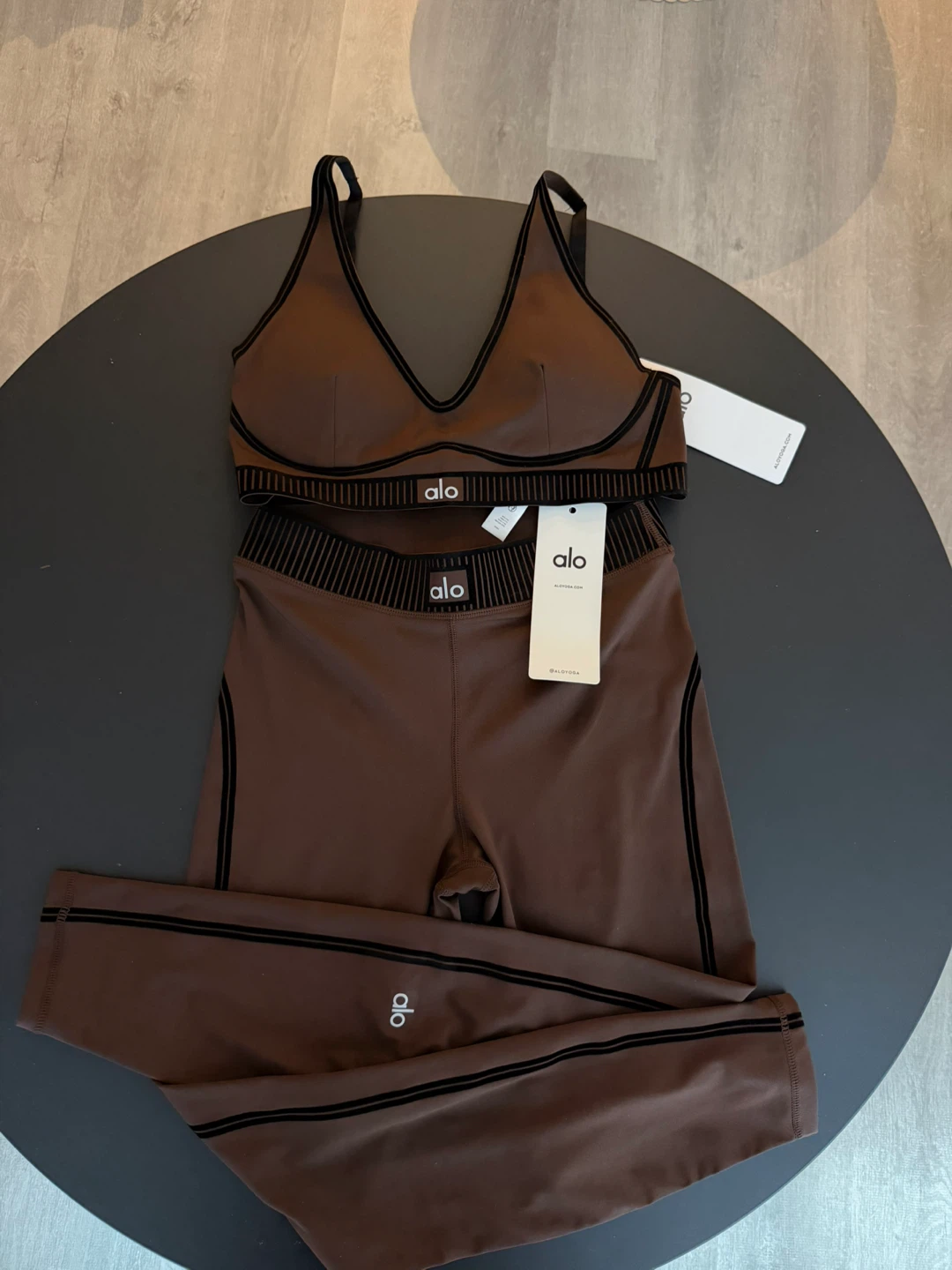 Alo Yoga Brown Bra and Leggings Set