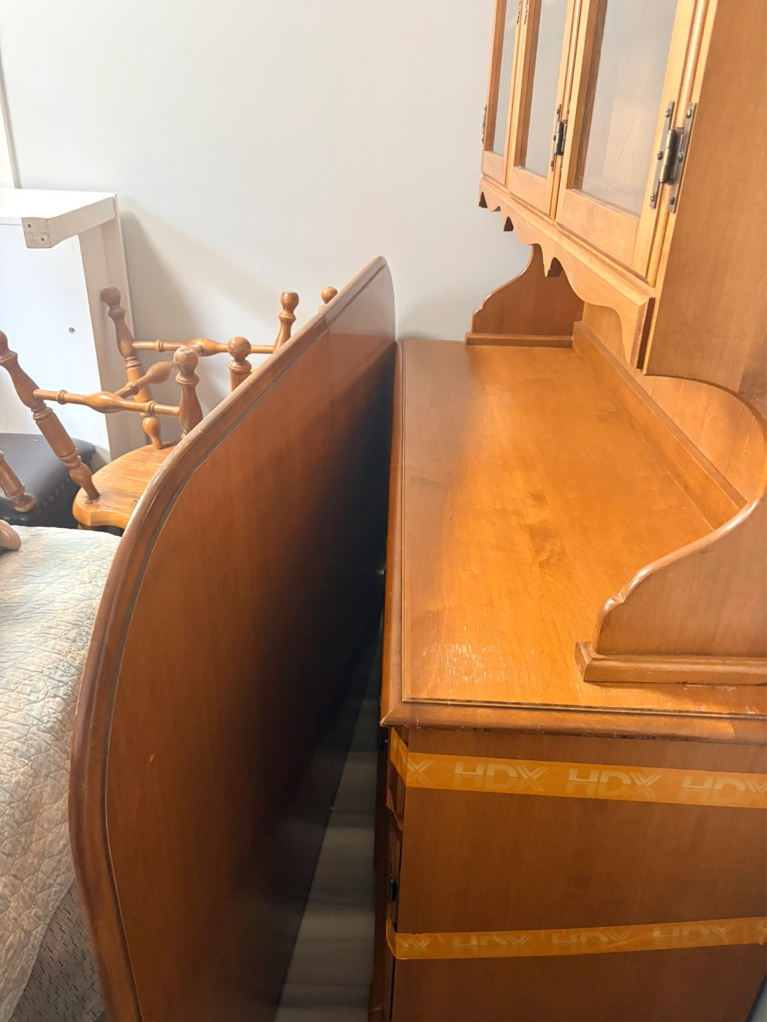 Solid Wood Dining Set with Hutch and 6 Chairs - photo 2