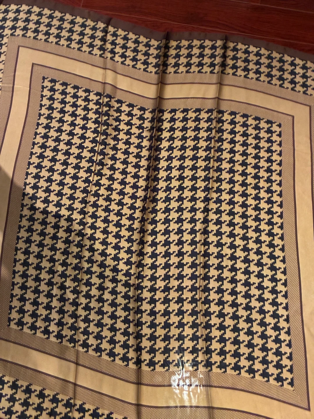 Houndstooth Scarf - Tan and Navy