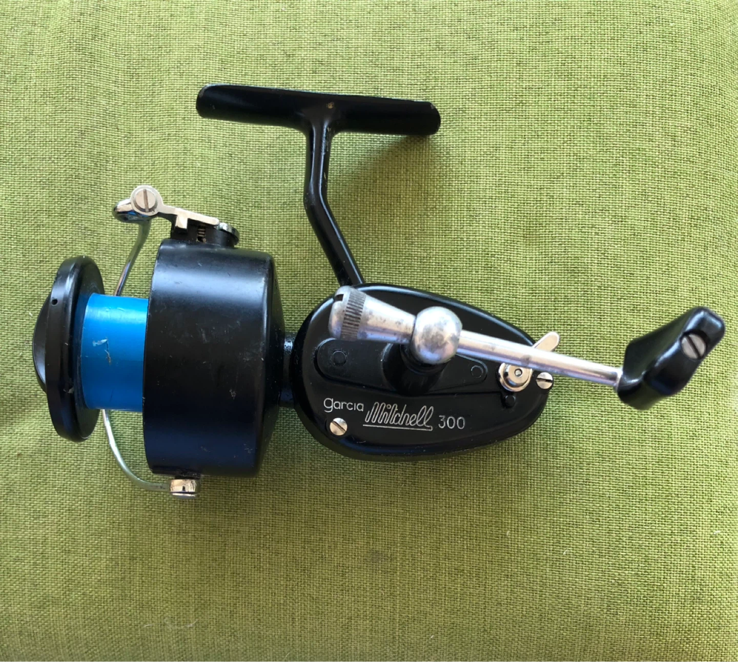 2 Fishing Reels & Rods and Case - photo 4