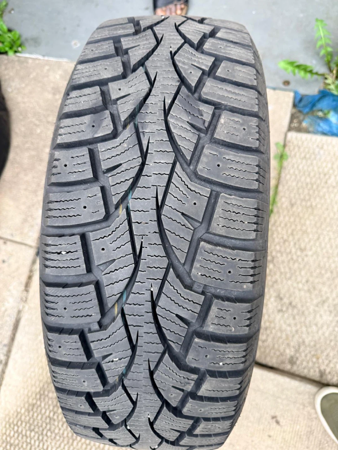 Joyroad RX818 Winter Tire 205/60R16 - photo 2