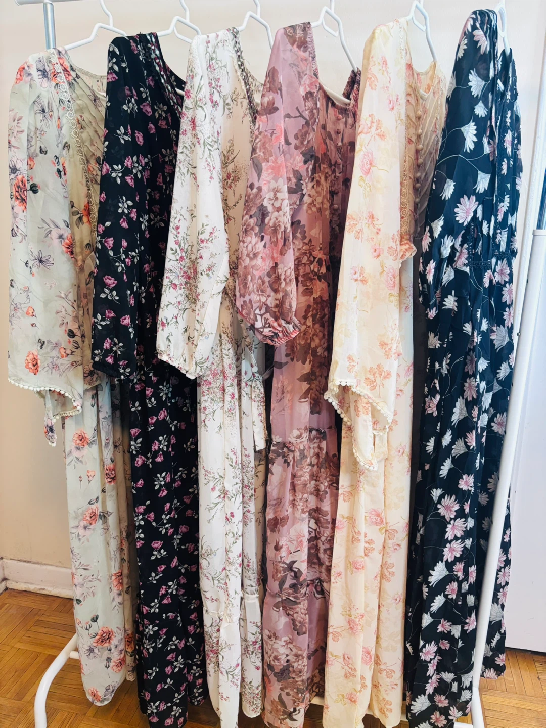Floral Print Maxi Dresses - photo 2