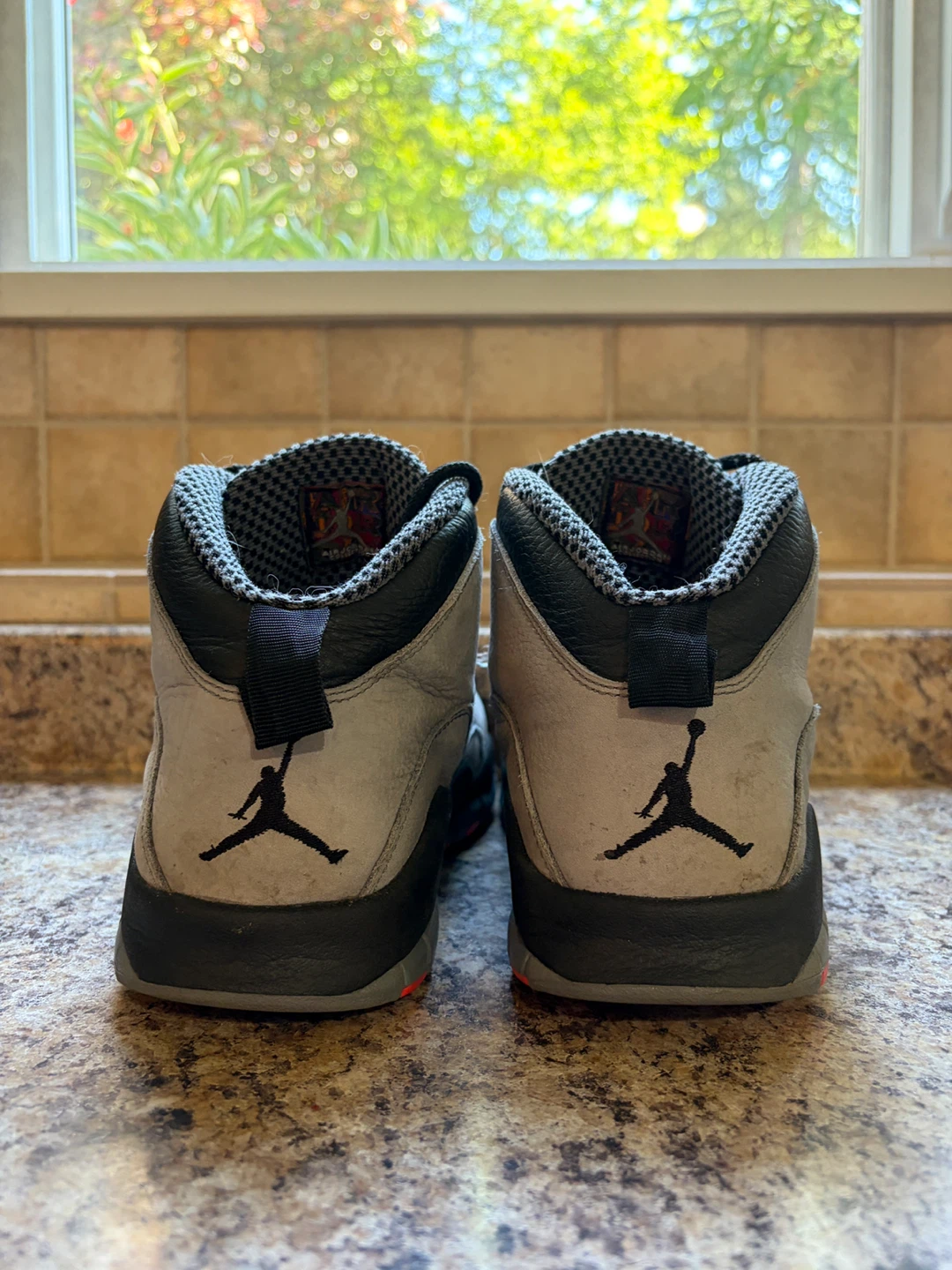 Air Jordan 10 Retro 'City Pack' Shoes - photo 2