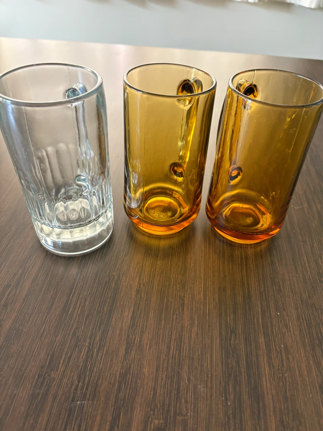 Set of 3 vintage Glass Mugs