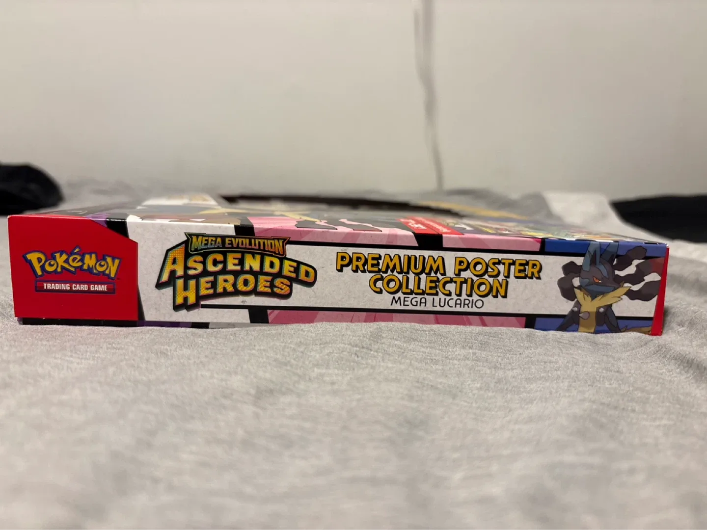 Pokemon Ascended Heroes Premium Poster Collection Mega Lucario - photo 3