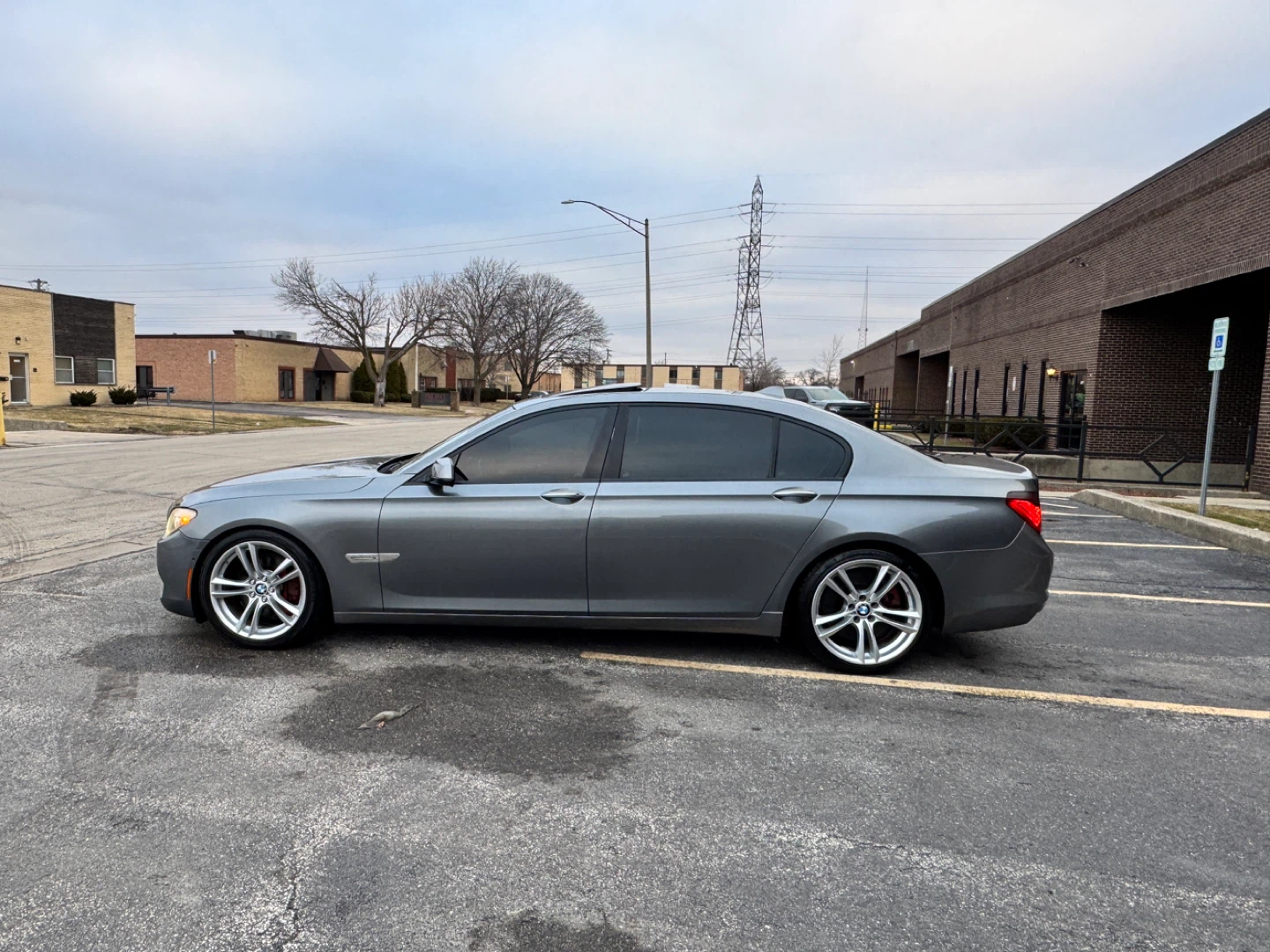 Gray BMW Sedan - photo 4