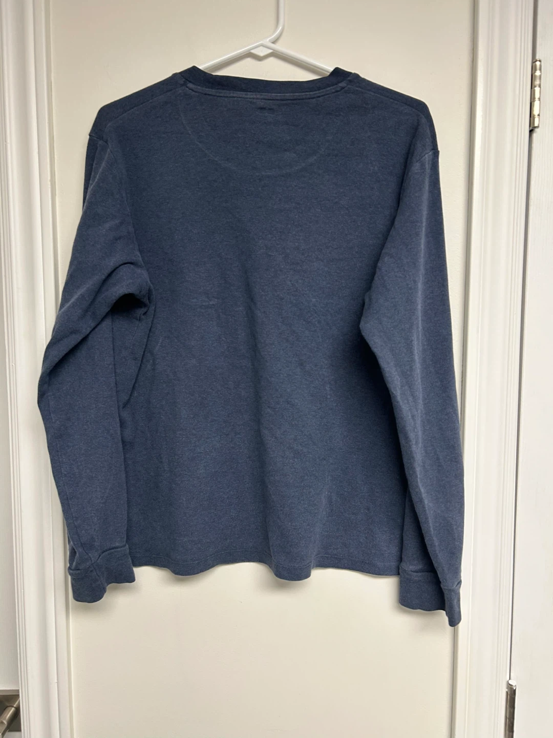 Uniqlo Long Sleeve T-Shirt - Blue - Size M - photo 2