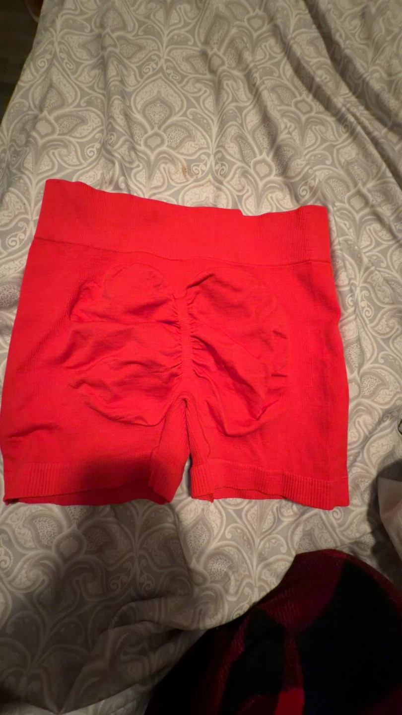 Red Seamless Booty Shorts - photo 2