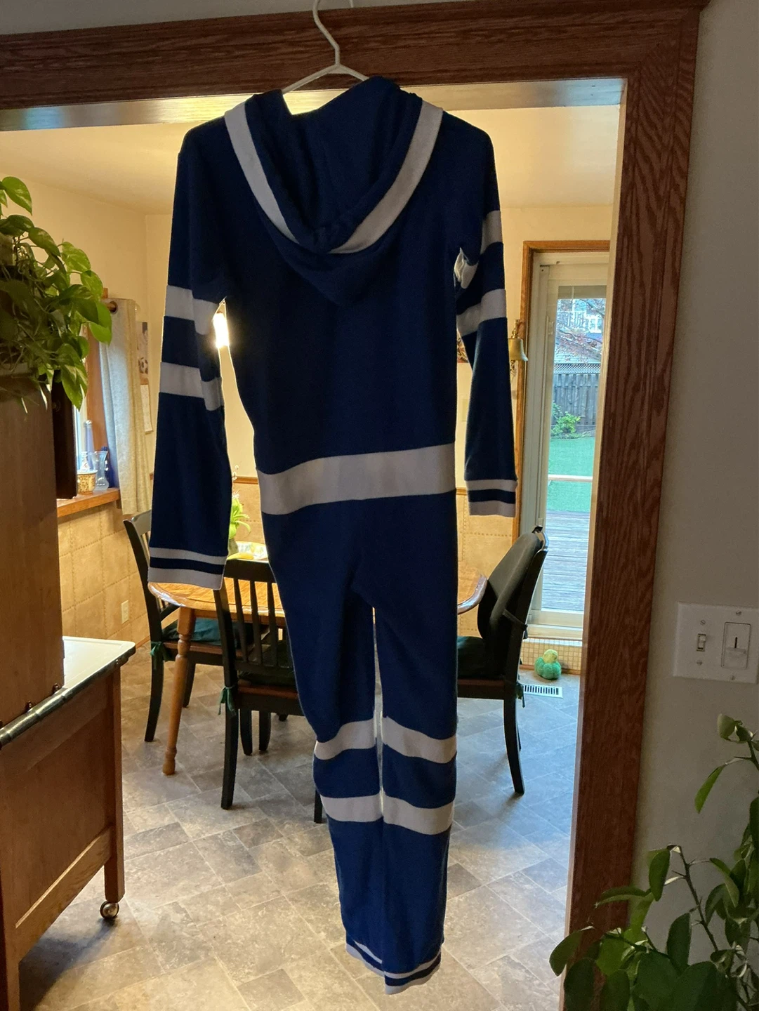 TORONTO MAPLE LEAFS Size LARGE ONE PIECE FULL LENGTH PYJAMAS - photo 2