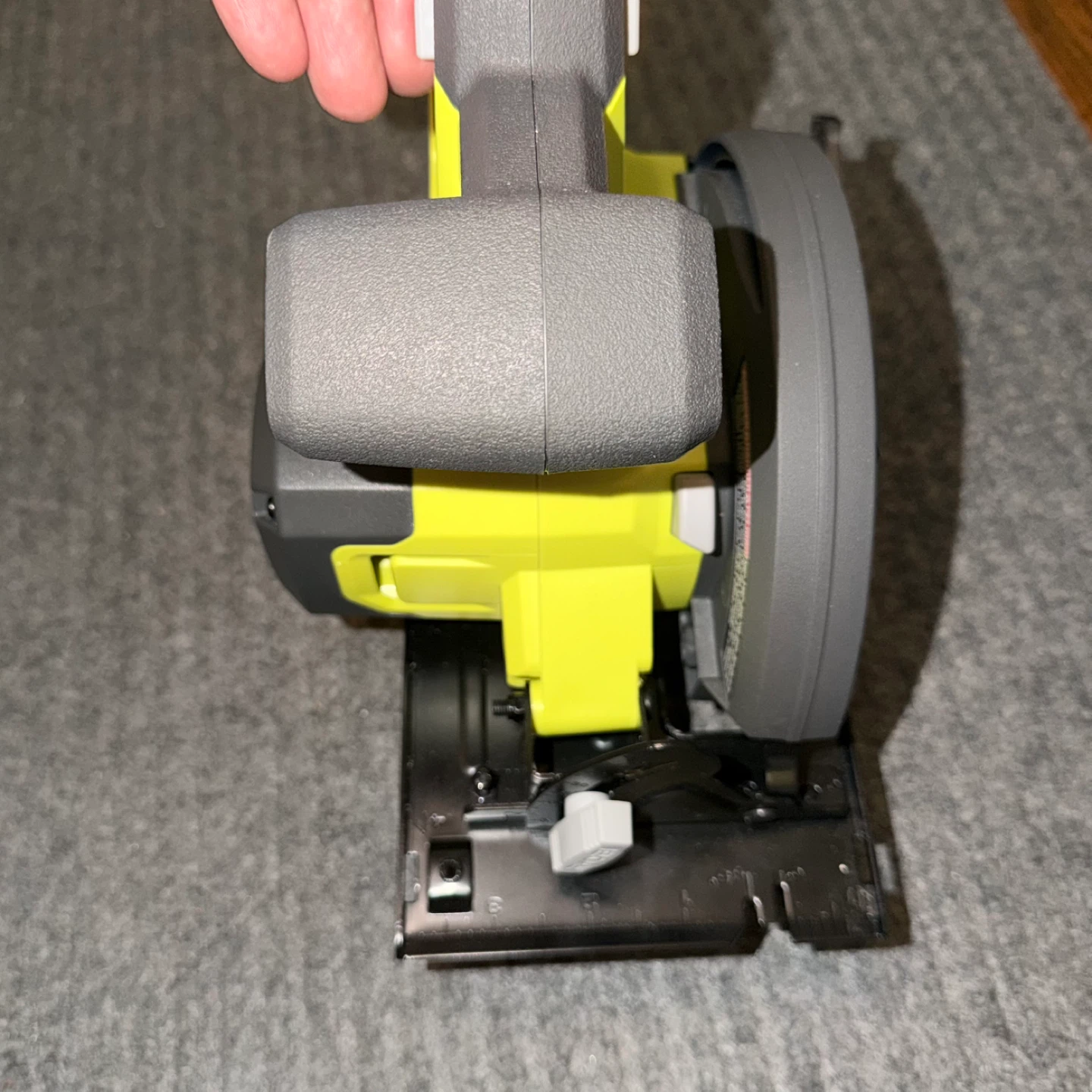 Ryobi ONE+ 18V Cordless 5 1/2 in. Circular Saw (Tool Only) - photo 4