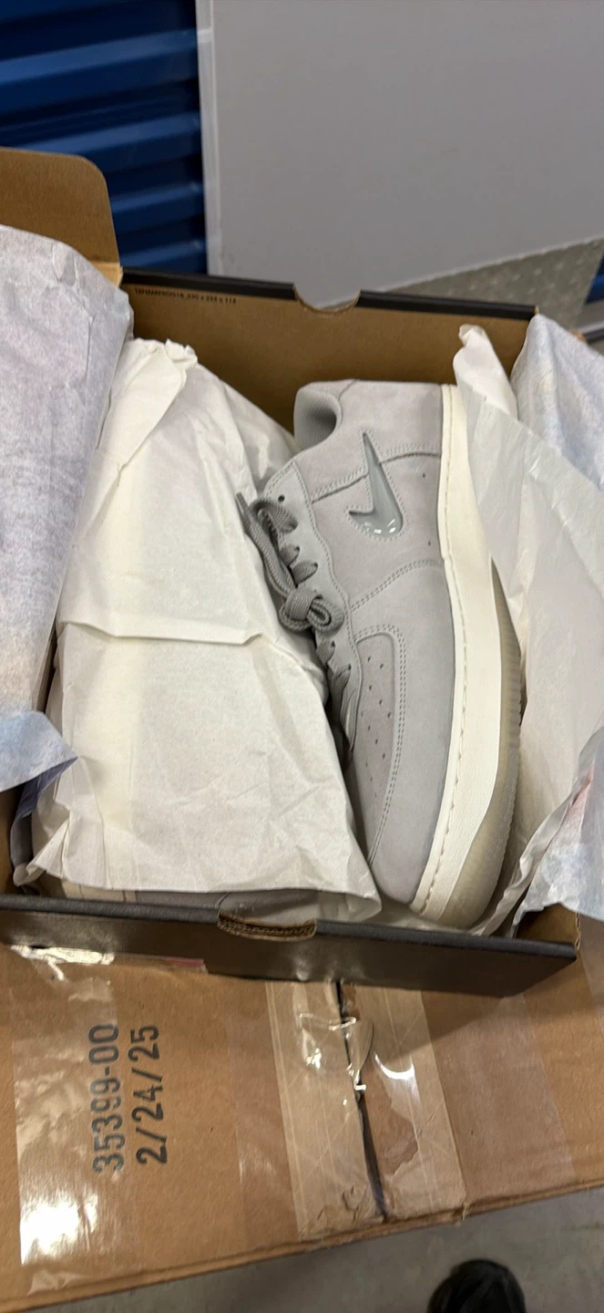 Nike Air Force 1 Low Retro Grey Suede Men's Shoes 11.5 - photo 4