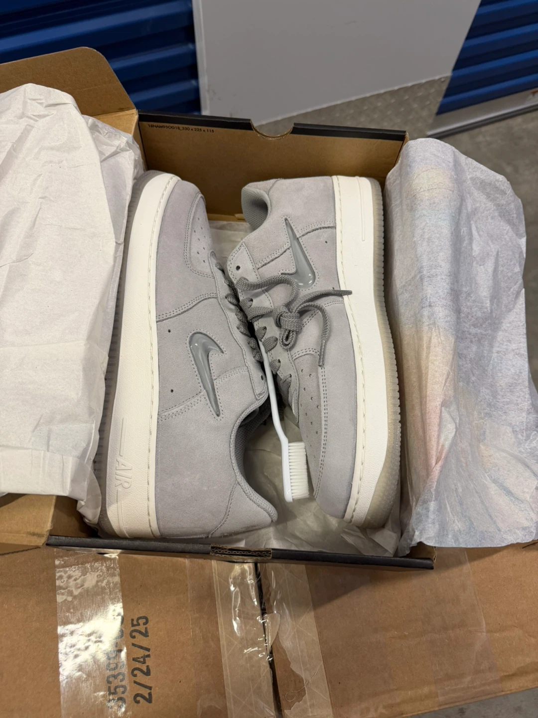Nike Air Force 1 Low Retro Grey Suede Men's Shoes 11.5 - photo 3