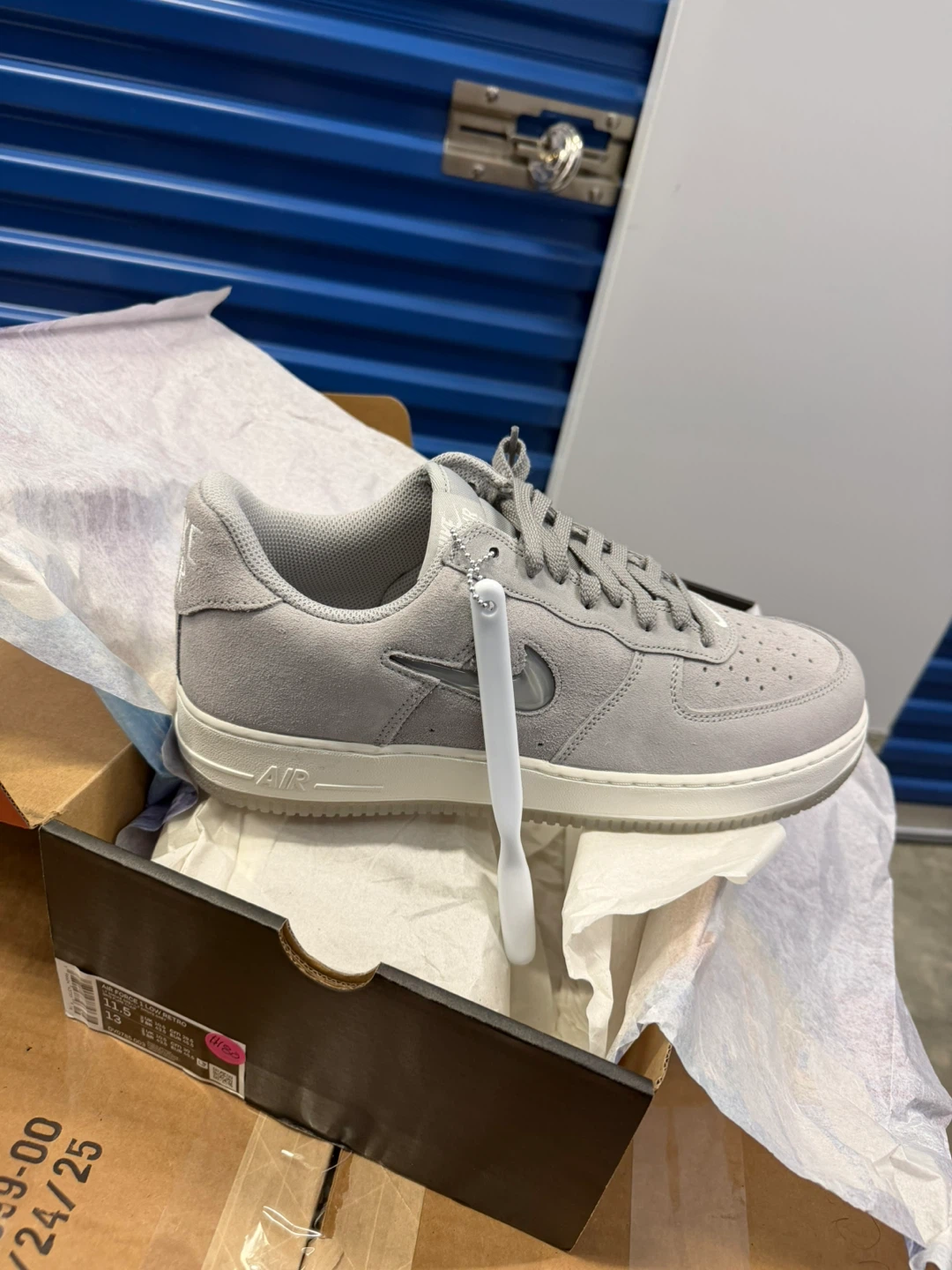Nike Air Force 1 Low Retro Grey Suede Men's Shoes 11.5 - photo 5