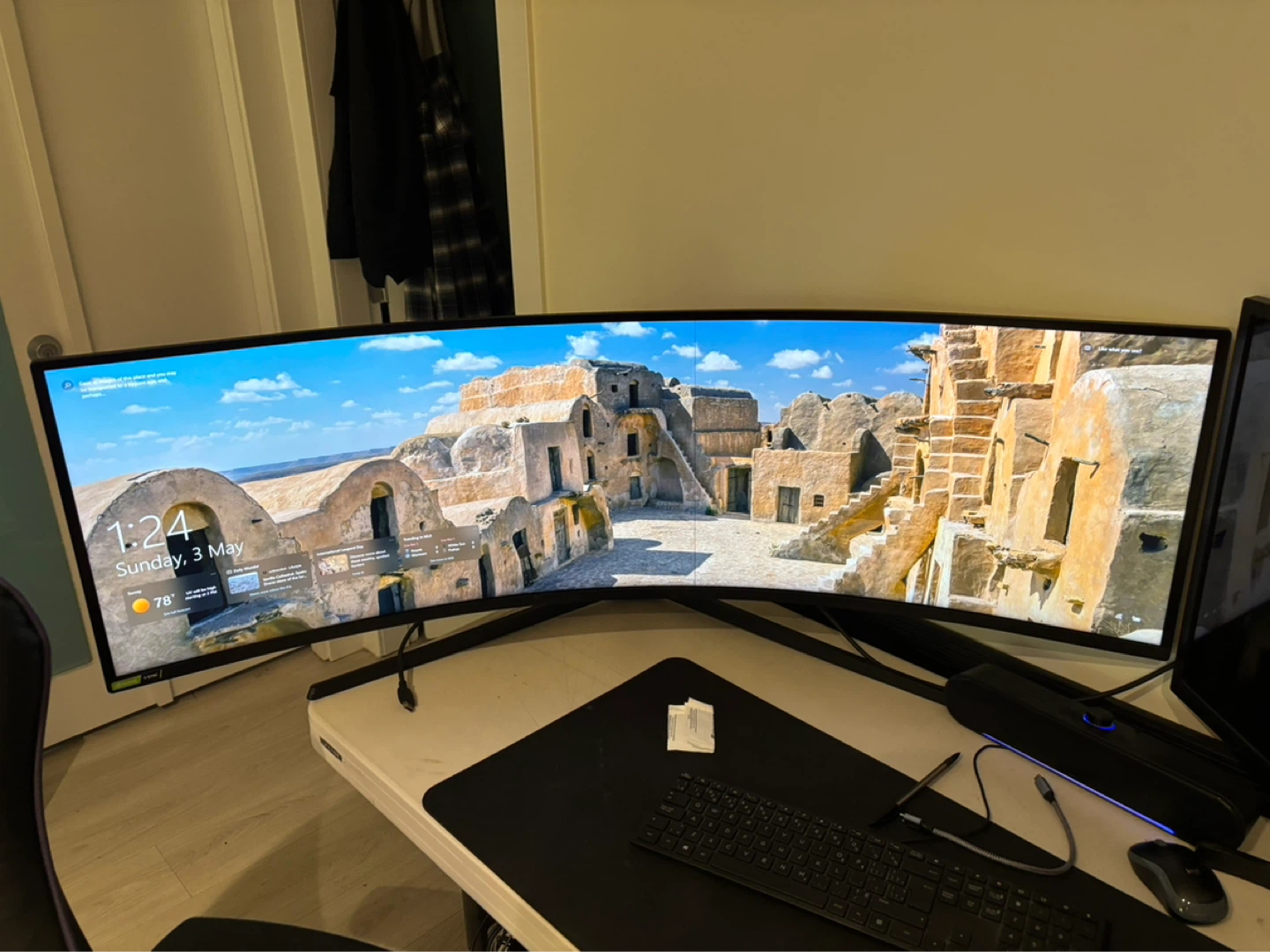 Samsung Odyssey G9 49-inch Curved Gaming Monitor - photo 4