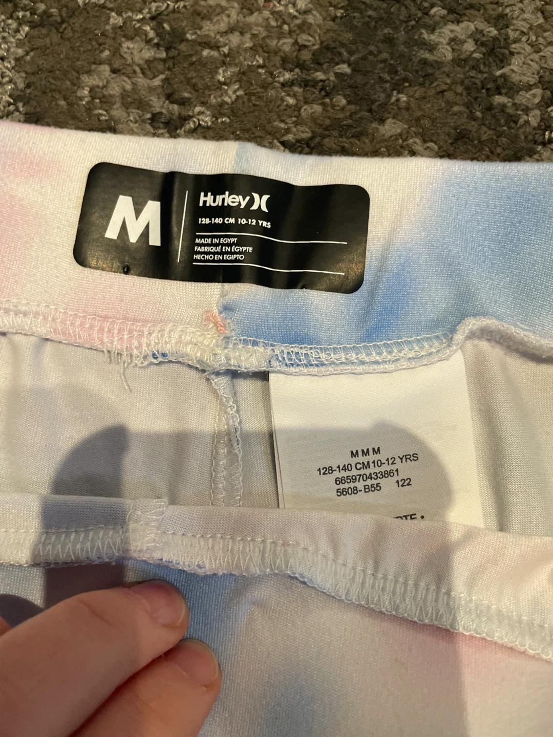 Kids shorts sz M - photo 2