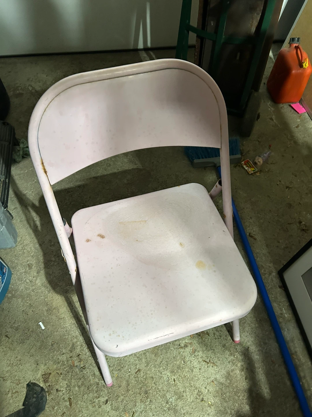 Pink Metal Folding Chair
