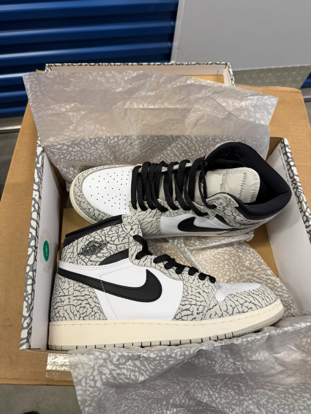 Nike Air Jordan 1 High OG Elephant Print Cement Grey - photo 3
