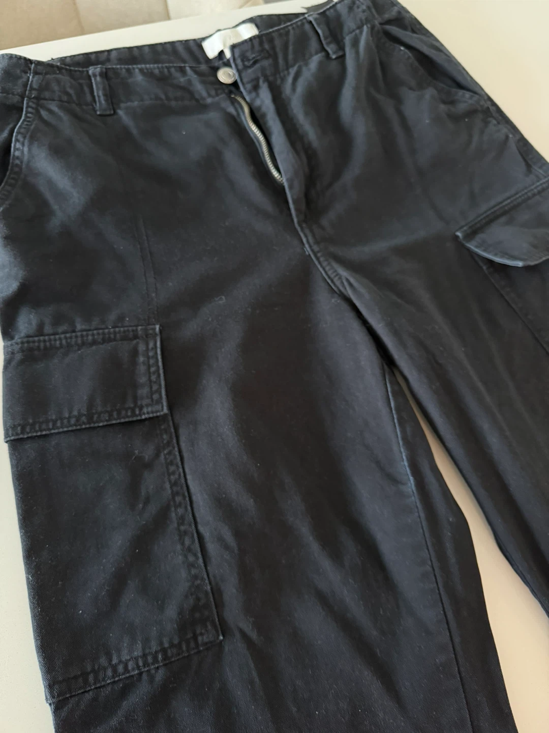 H&M Black Cargo Pants Size 6