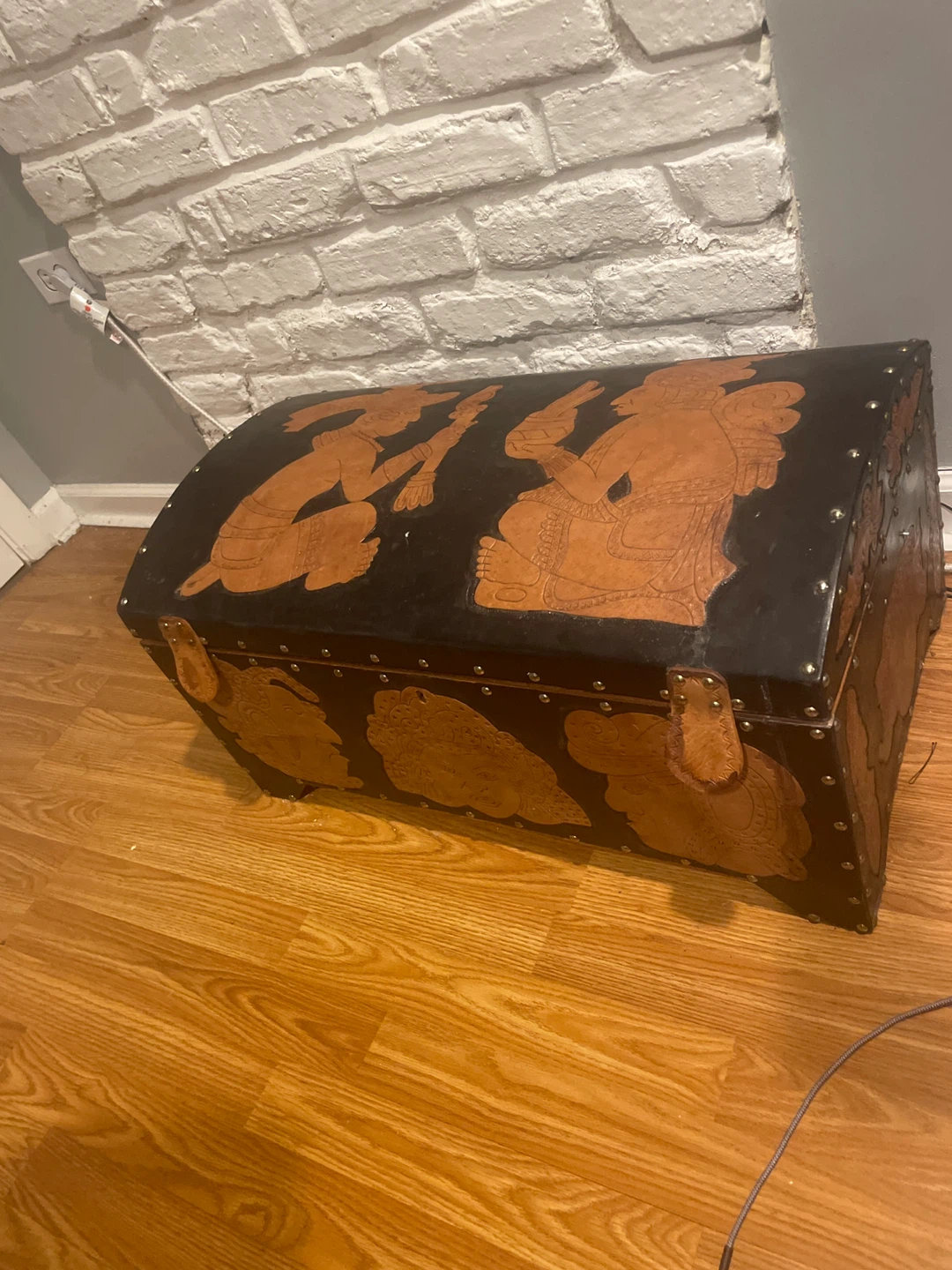 Decorative Steamer Trunk Chest