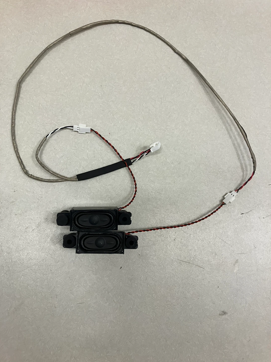Small speakers 4 ohm