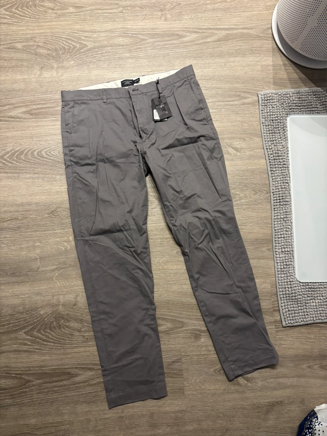 Brandnew Club Monaco Connor Modern Slim Fit pants