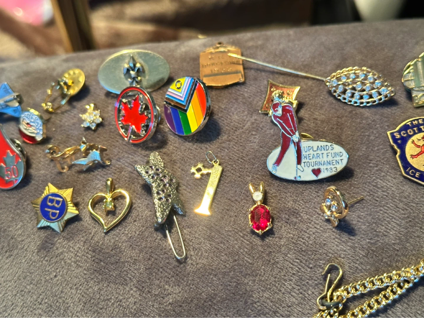 Lot of old pins and things junk drawer - photo 4