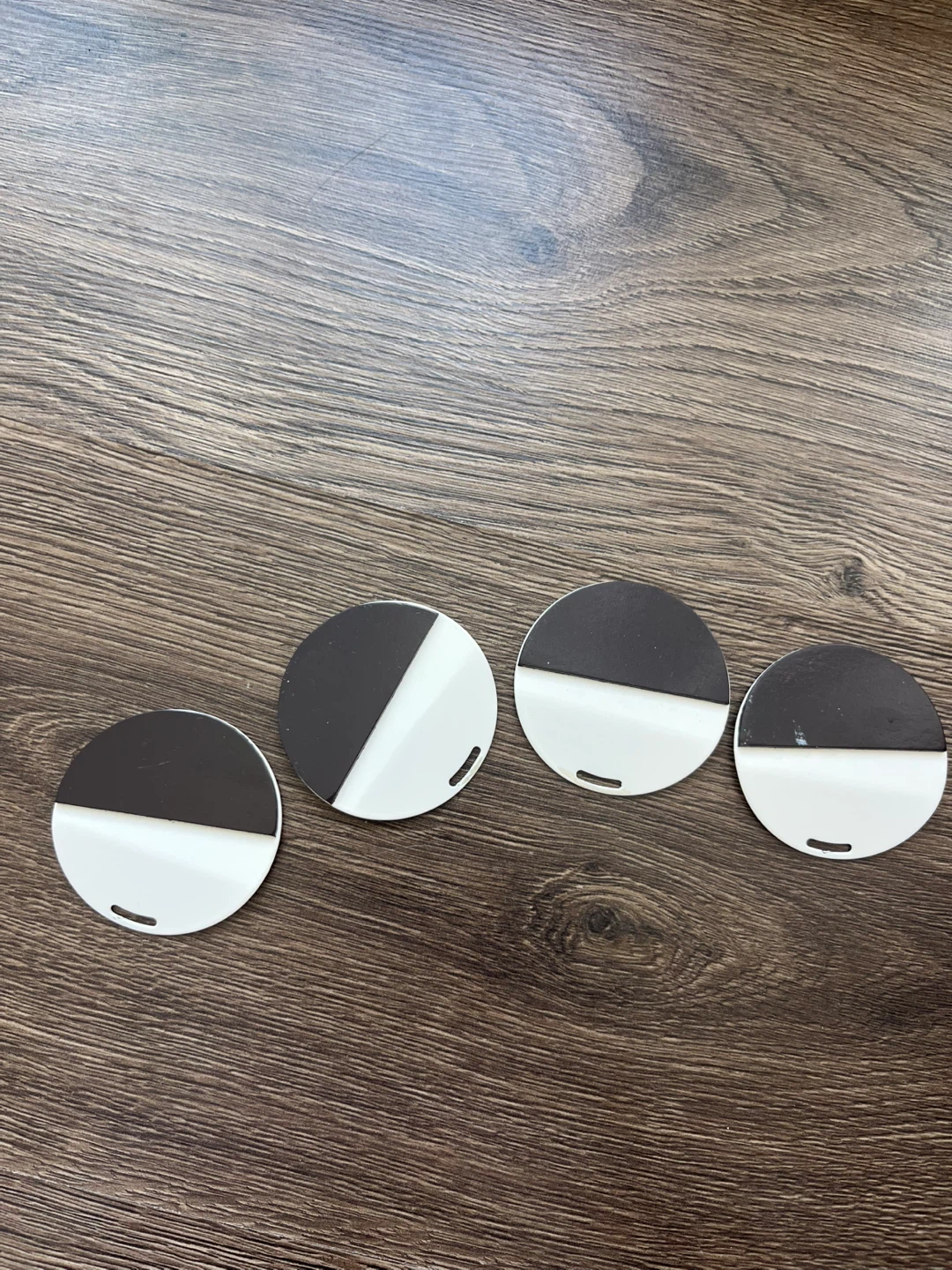 Set of 4 Round White Magnets Ikea - photo 2