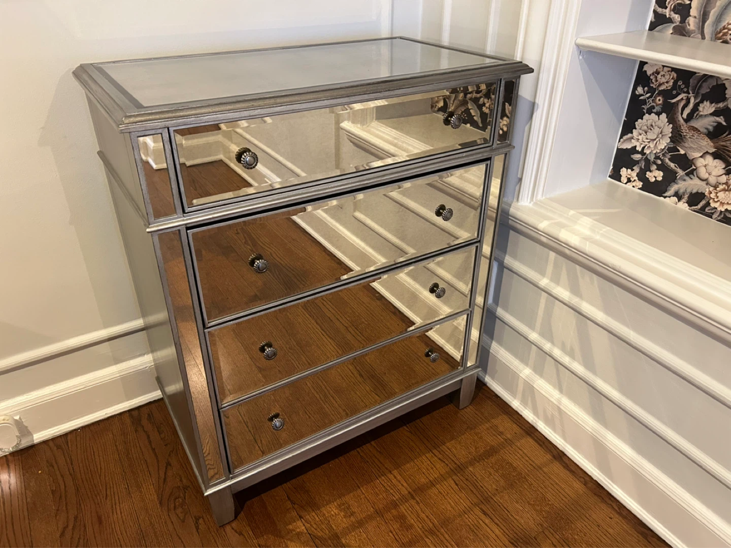Mirrored 4-Drawer Chest