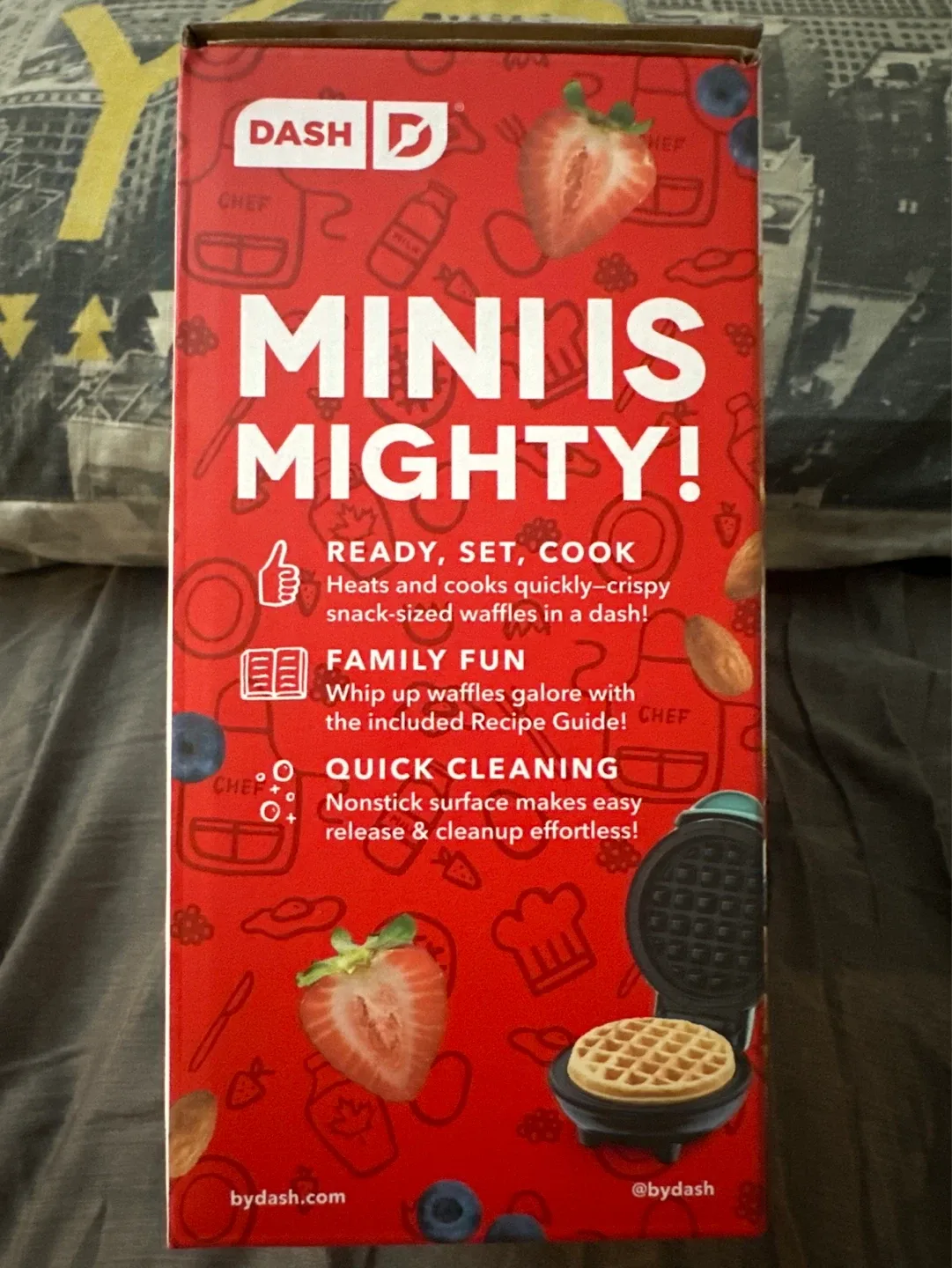 🆕 Dash Mini Waffle Maker Unopened - photo 3