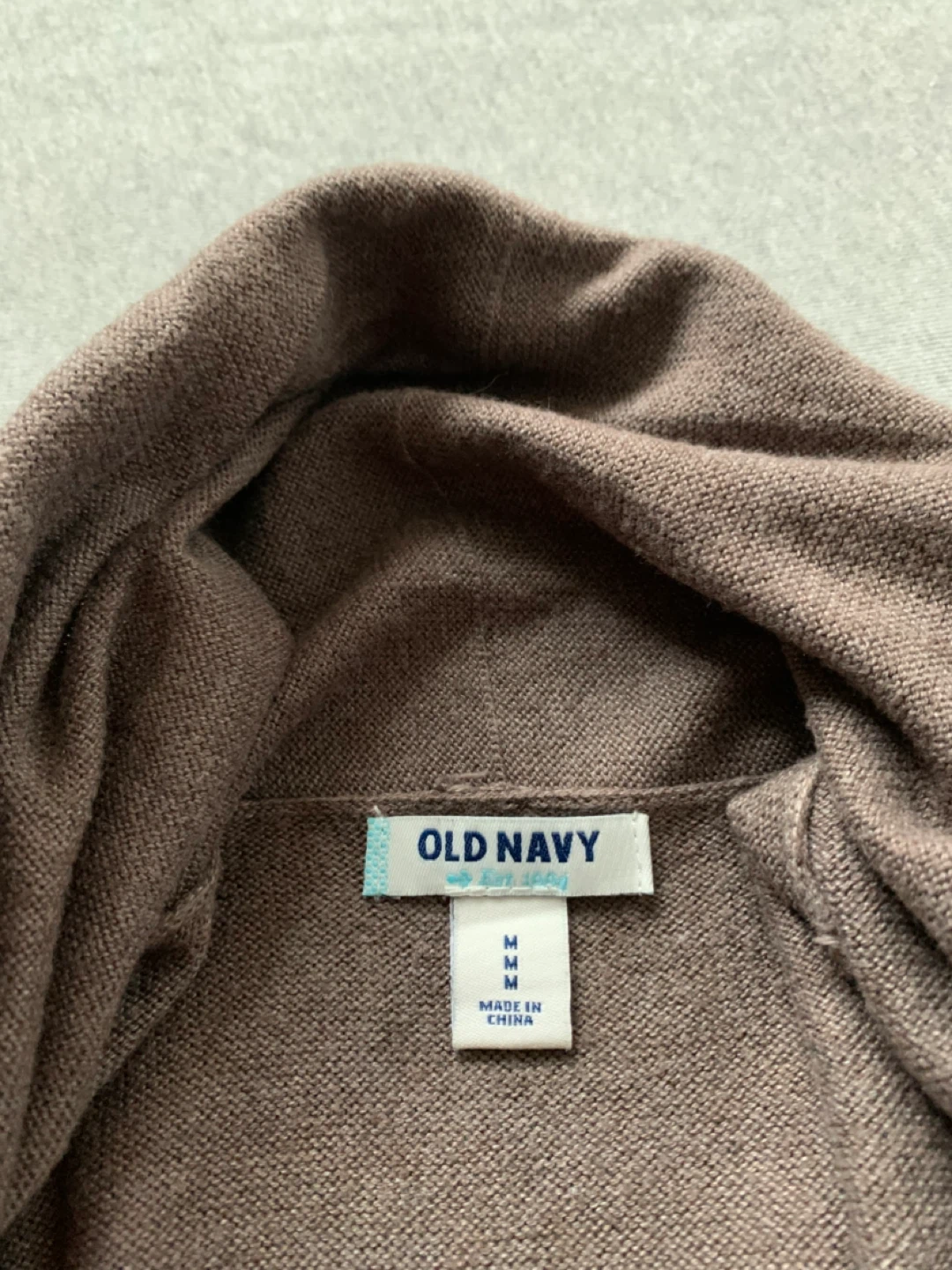 Old Navy Size Medium Light Brown Cardigan Sweater - HAS A SNAG - photo 2