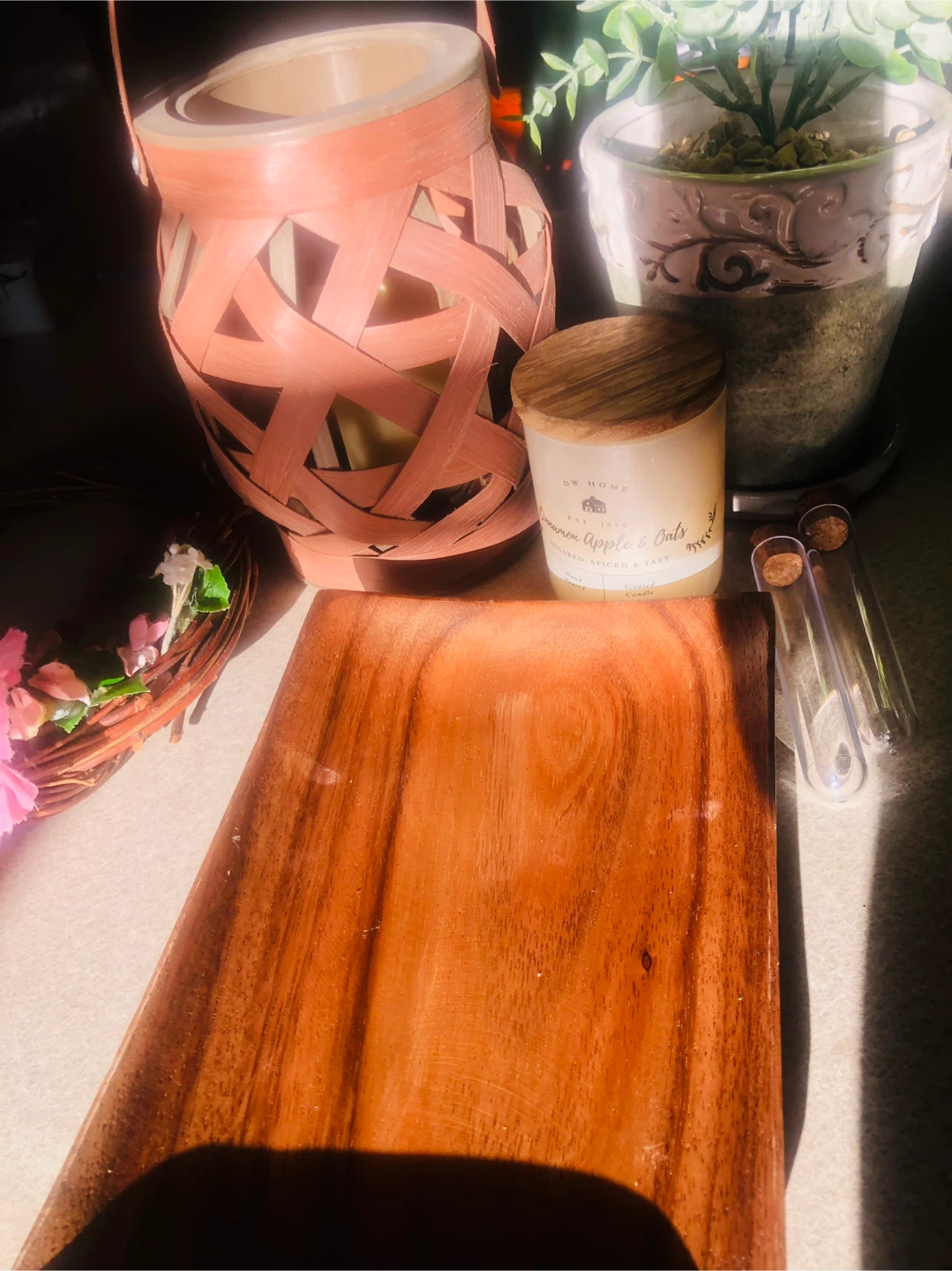Home Lot: Outdoor Candle, Faux Eucalyptus, Wood Platter, Candle - photo 3