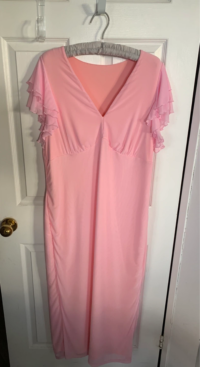 Pink Ruffled Sleeve Plus Size Dress - 2 Snags
