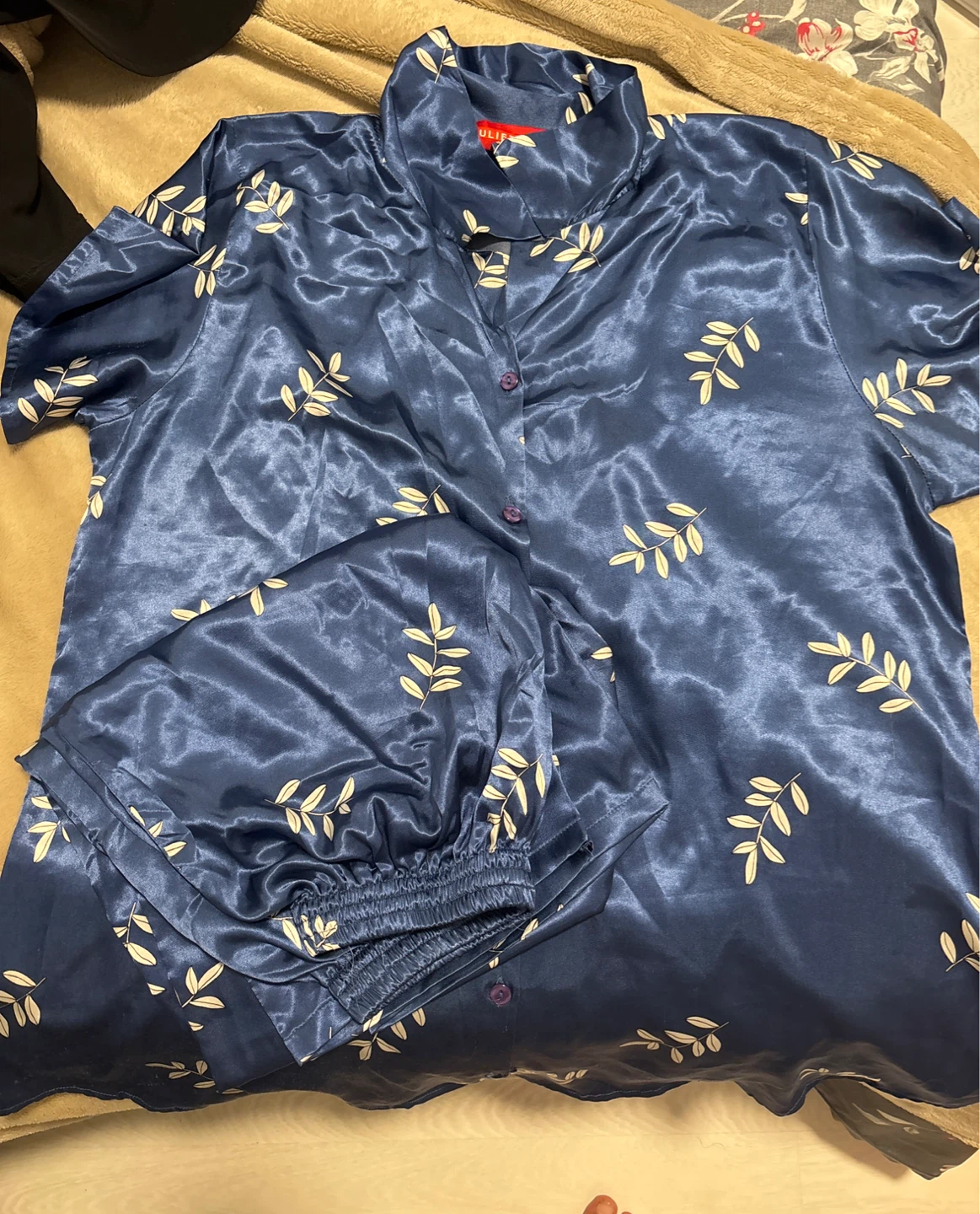 Blue Satin Pyjama Set with Leaf Pattern