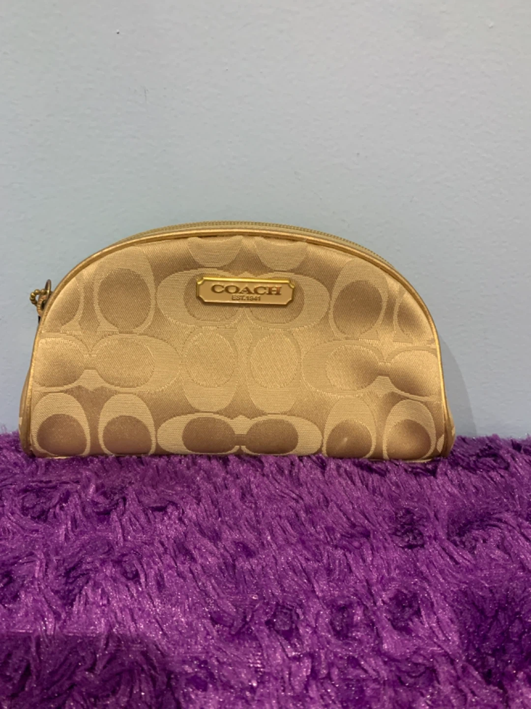 Coach Signature Cosmetic Pouch - Gold