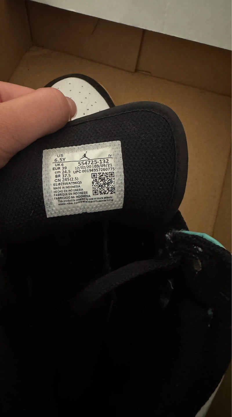 Air Jordan 1 Mid - photo 5