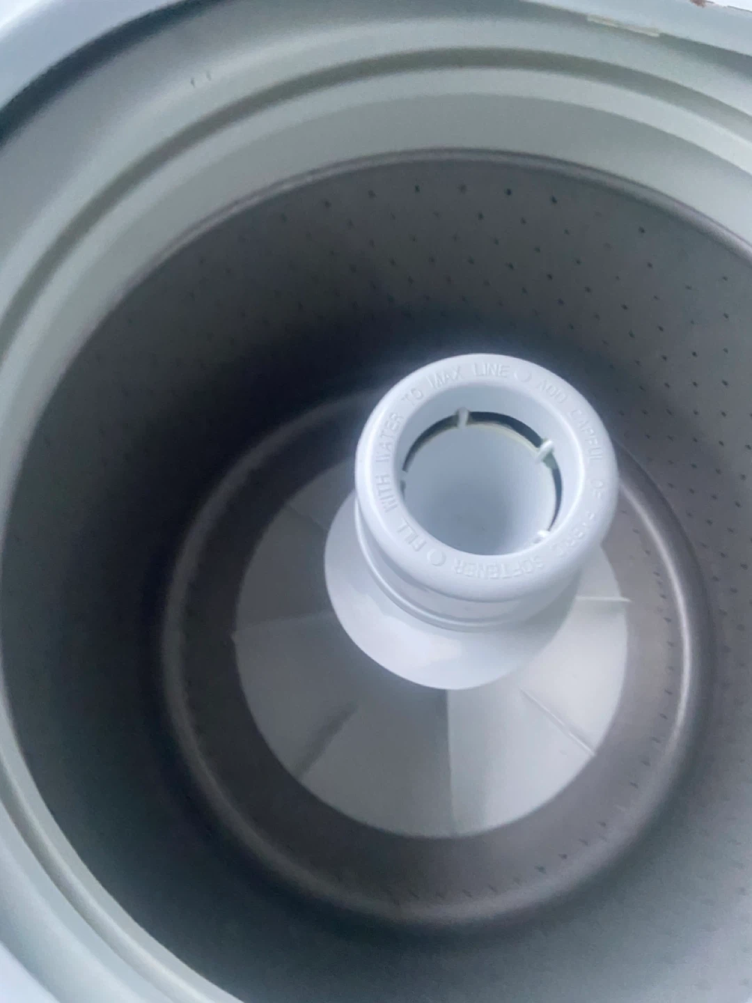White Whirlpool Top Load Washing Machine - photo 2
