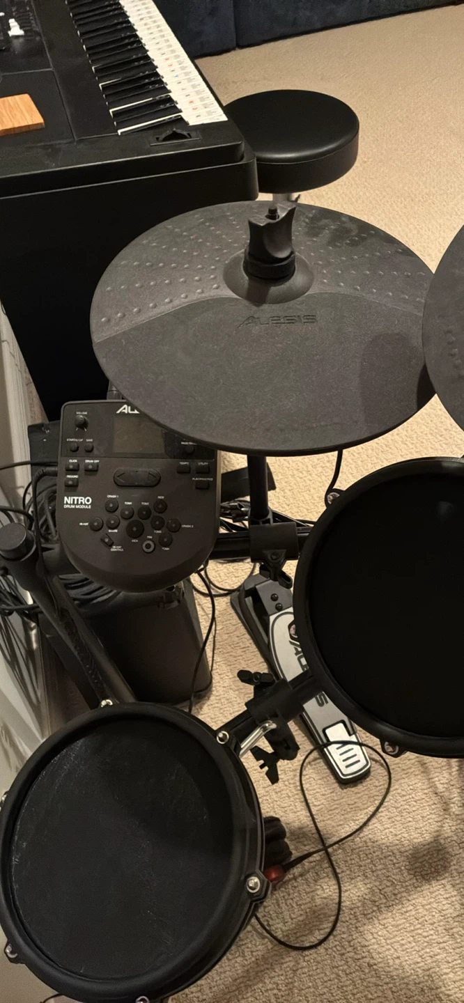 Alesis Nitro Mesh Electronic Drum Kit - photo 2