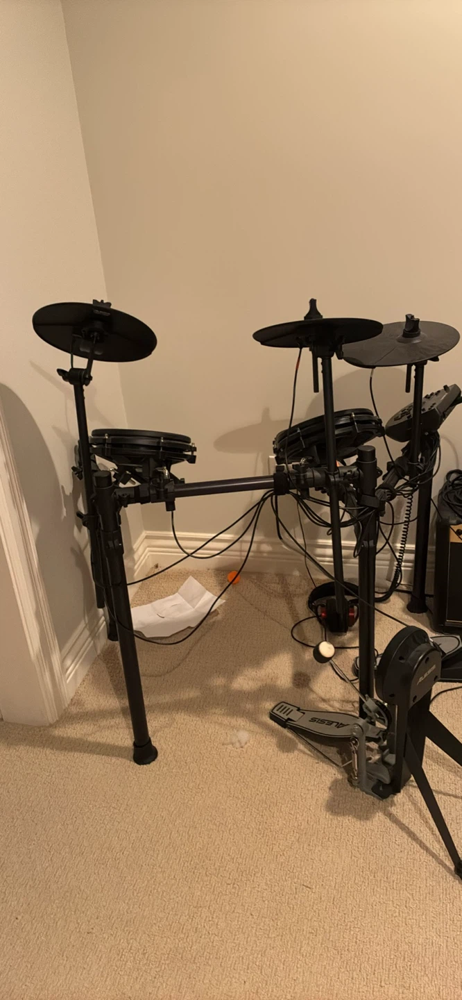 Alesis Nitro Mesh Electronic Drum Kit