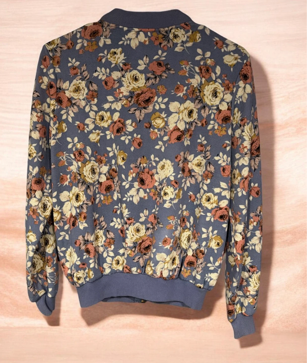 Love Tree Floral Bomber Jacket  ( medium ) - photo 2