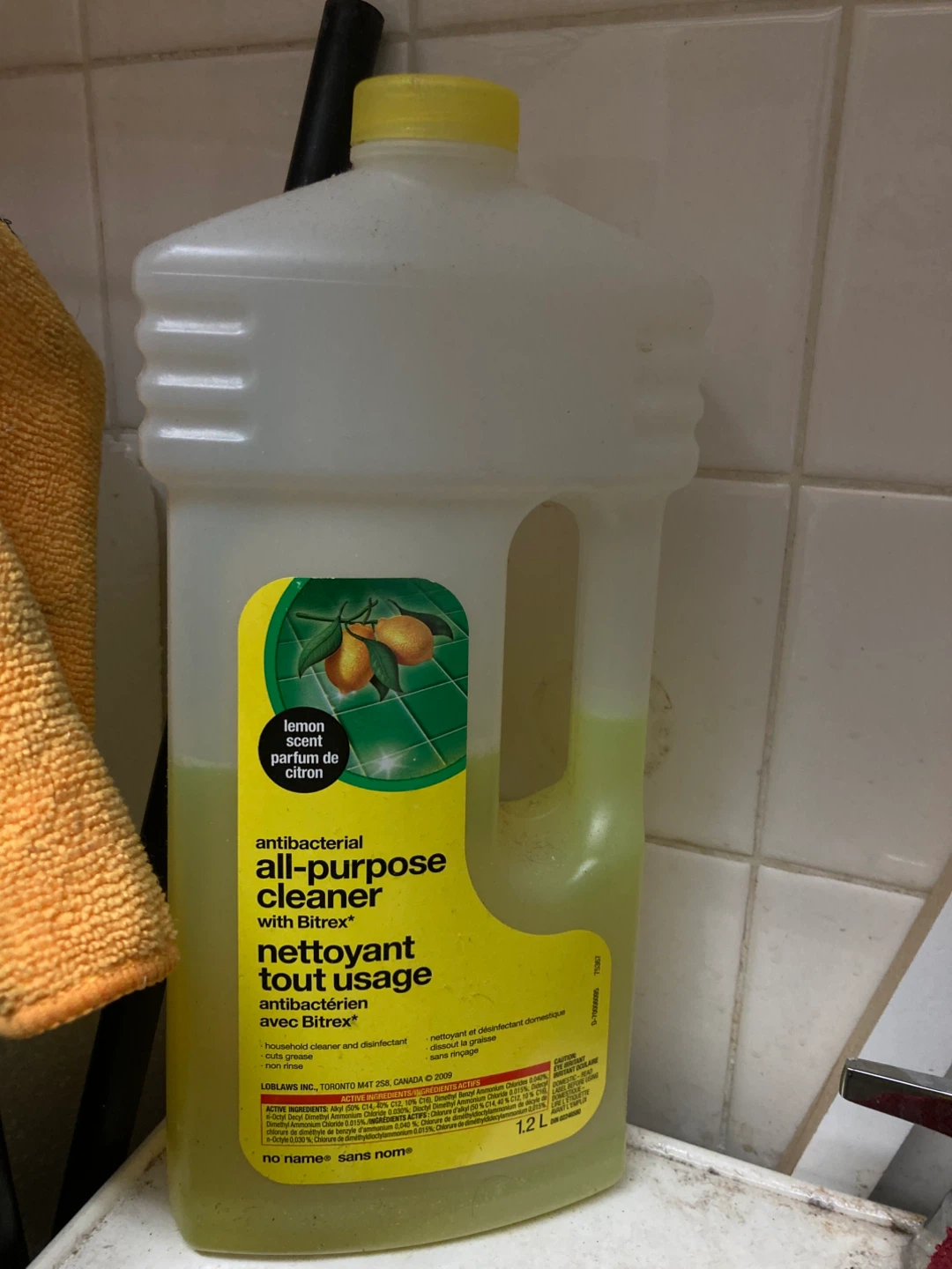 Loblaw's Antibacterial All-Purpose Cleaner - photo 2
