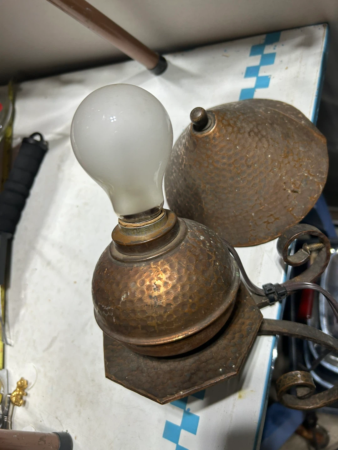 Vintage Hammered Copper Table Lamp - photo 3