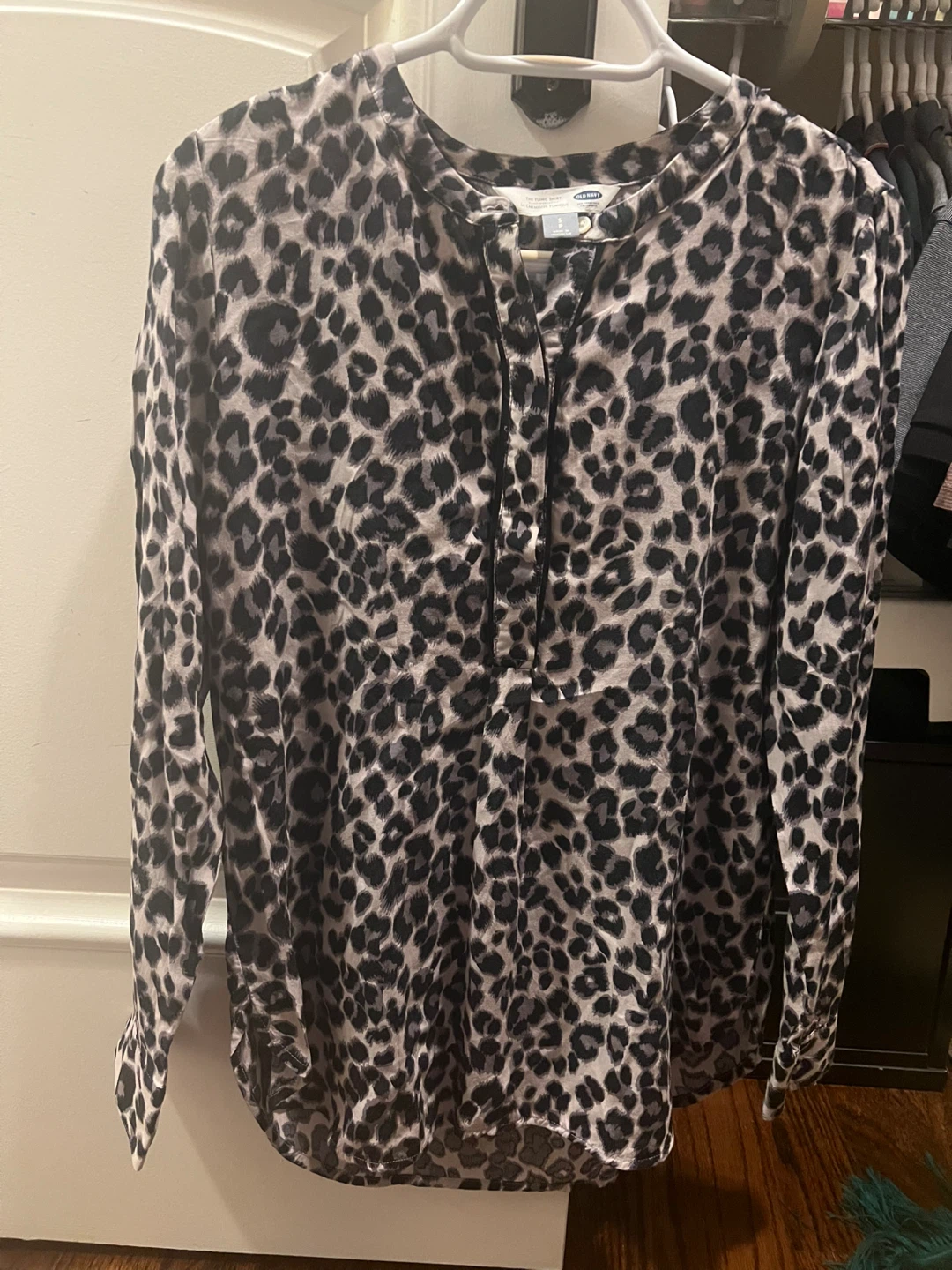 Old Navy Leopard Print Tunic Shirt
